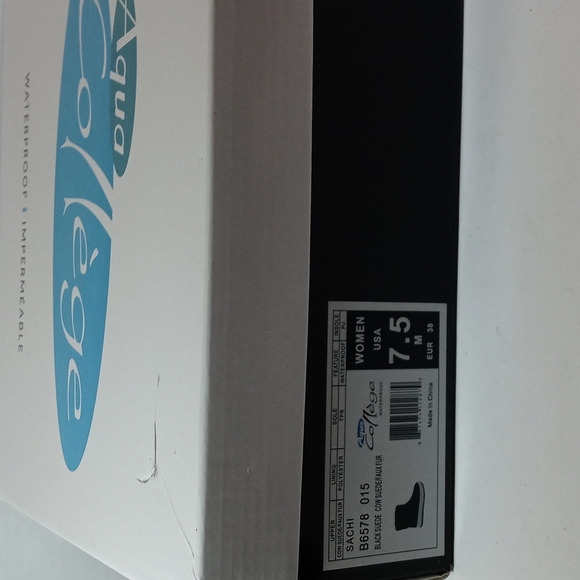 Boot - Picture 6 of 6